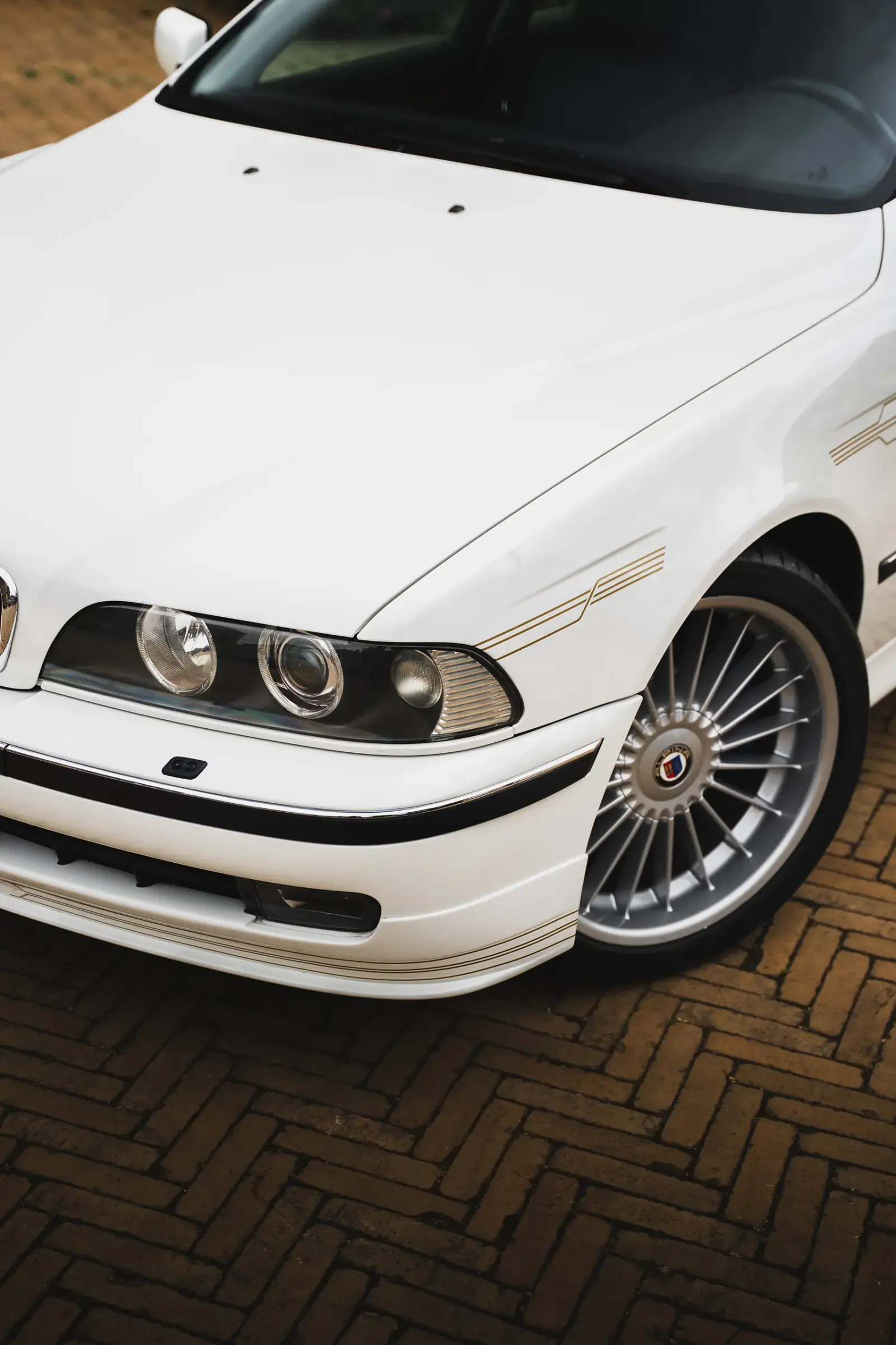 Alpina B10 V8, klassieker in topstaat na behandeling bij AMB
