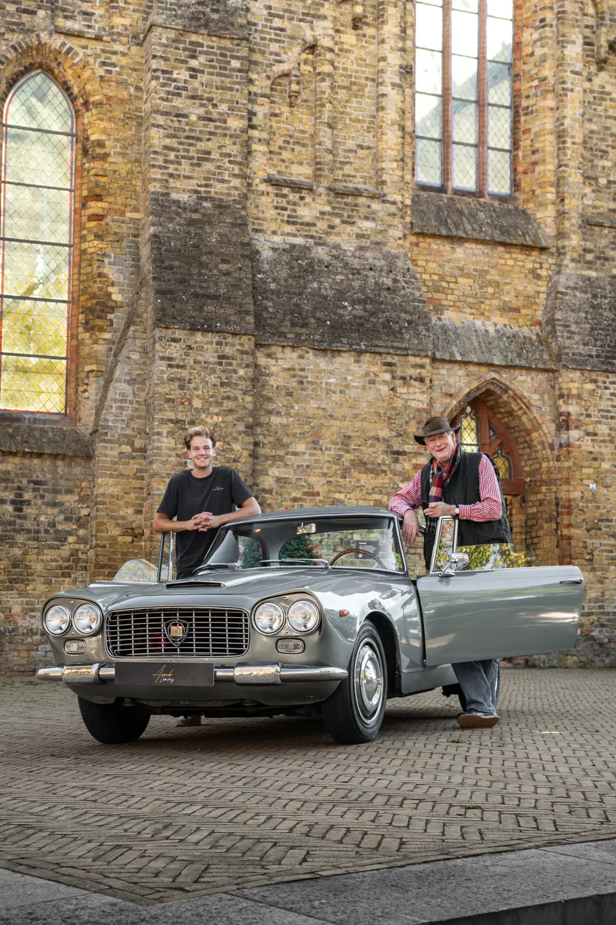 Lancia Flaminia GTL na restauratie door AMB Detailing